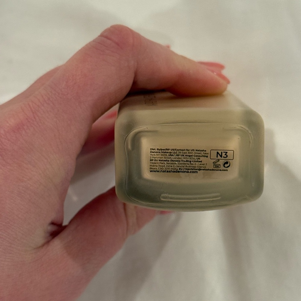 Natasha Denona Foundation and Concealer - Picture 3 of 4